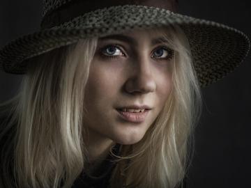 Olesya-3