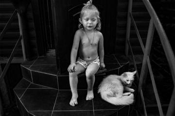 Polina and cat