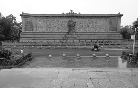 Buddha Wall 2