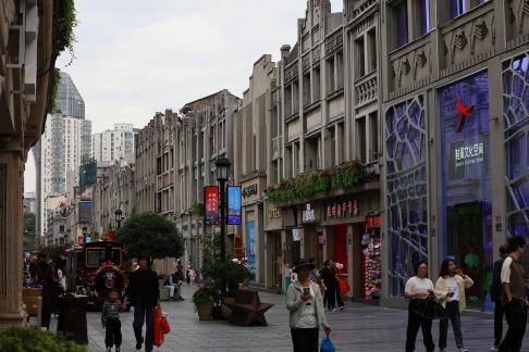 Afternoon street view 11