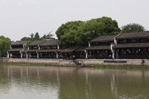 Pillow Water House 2