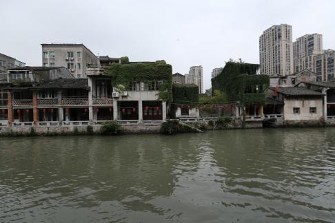 Green Wave Reflection 1