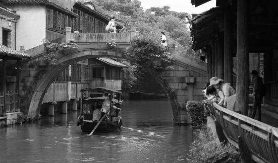 The sound of rowing in Jiangnan 6