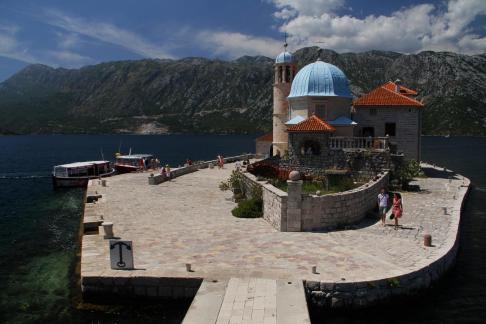 Our Lady of the Rocks Islands