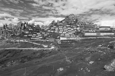 Colorful settlement 7