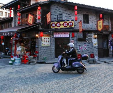 A glimpse of the market 10