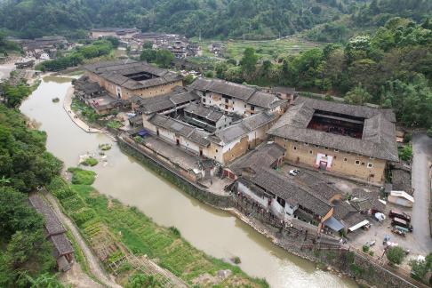 Qingshan Huanyu Building 3