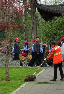 Sweep dust and pick up light 1