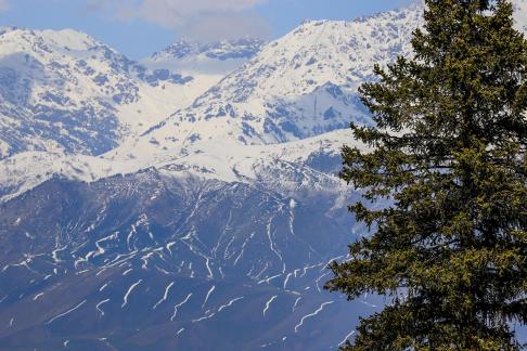 Snow on Cold Mountain 3