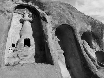 Horseshoe Thousand Buddha 1