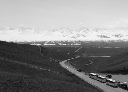 Road to the distant peak 6
