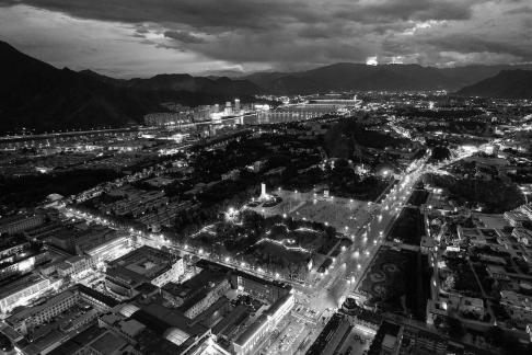 Red and White Symphony 7