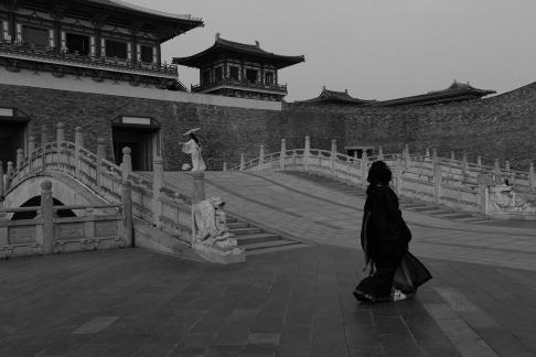 Visit the ancient city 48