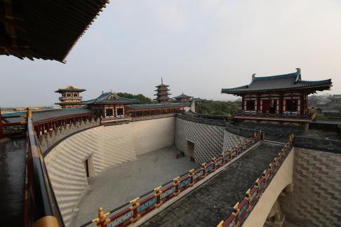 Visit the ancient city 34