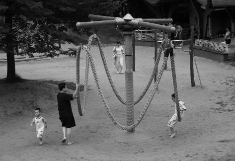 A corner of the amusement park 2