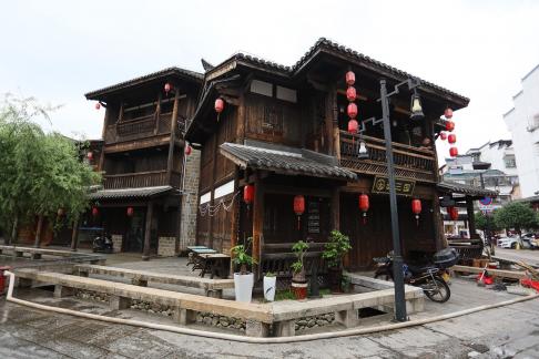 Alley and lane timehonored 12