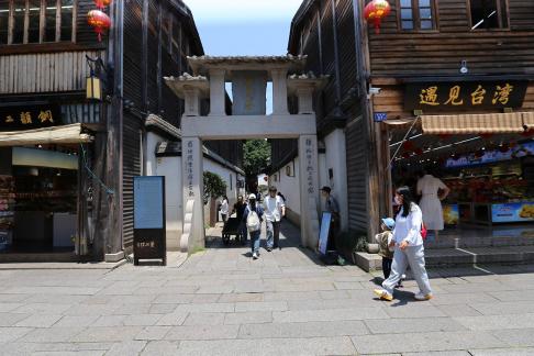 Watchman in front of the door 5