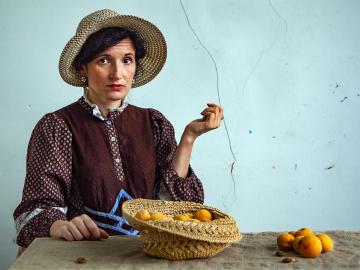 Woman with apricots