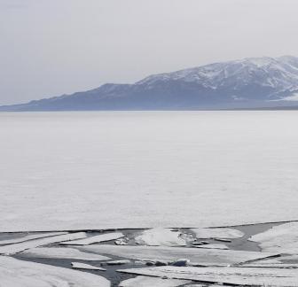 Snowy Lake scenery 36