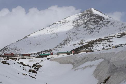 Snow Mountain Vein 1