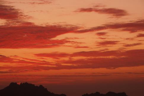 Between Yunshan Mountains 24