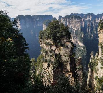 Thousand Peaks Pointed 24