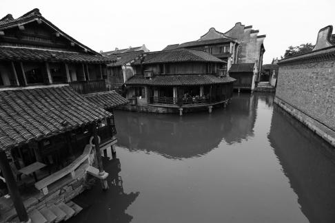 Water side house 9