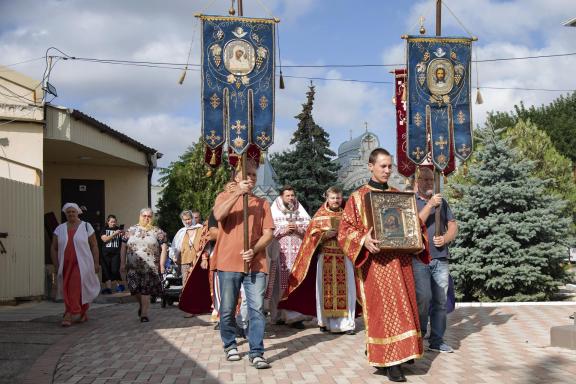 Procession of the Cross-4