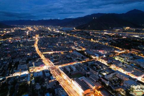 Red and White Symphony 11