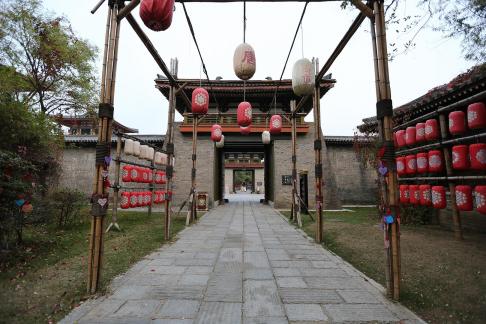 Visit the ancient city 59