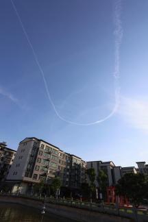 Between blue and white 2