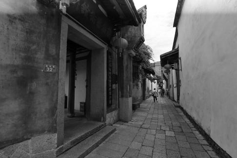 Three Lanes and Seven Alleys 7