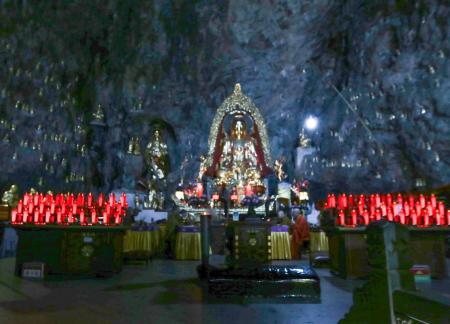 Buddha Cave Bright 1