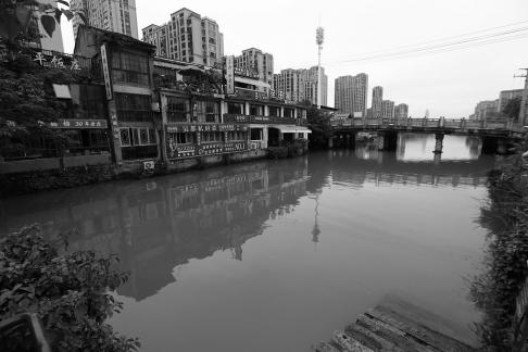 By the Water My Hometown 14