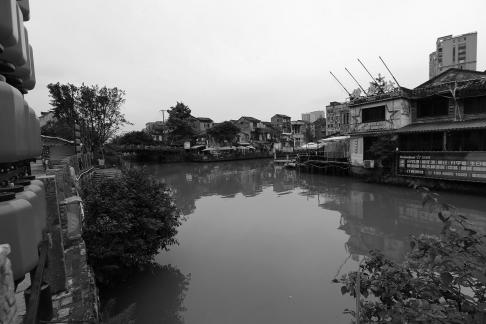 By the Water My Hometown 15