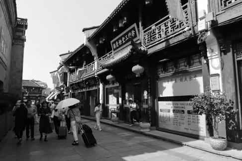 New events in the old alley 3