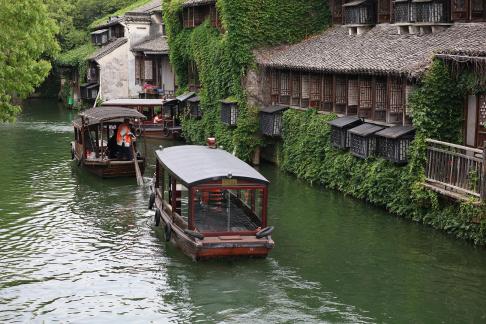 The sound of rowing in Jiangnan 17