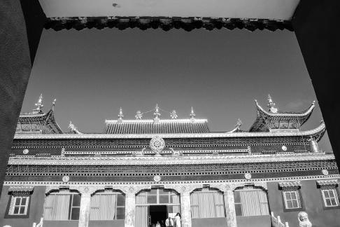 Tibetan houses 8