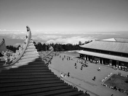 Jinding Buddhist Trail 8