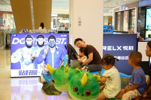 Strolling around the mall 21