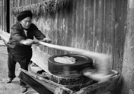 tujiafengqing2
