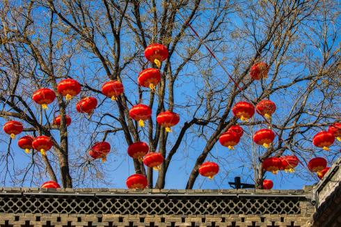 Decoration by lantern 