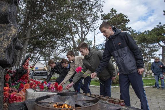 In memory of the unknown soldier-4