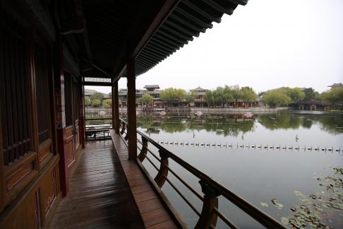 Visit the ancient city 81