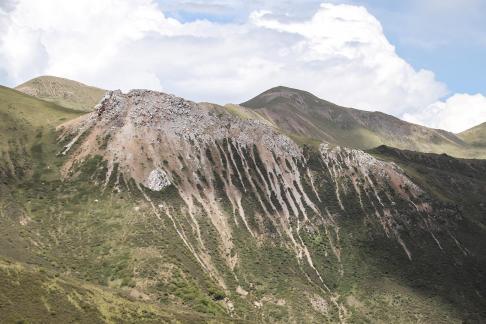 Yuanpo Flowing Clouds 2