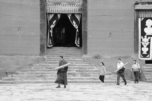 March toward the light 6