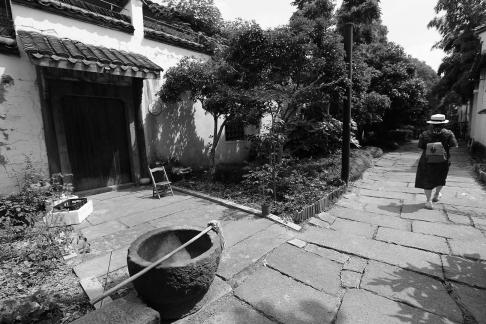 The ancient town charm 18