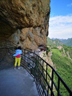 Mountain plank road 11