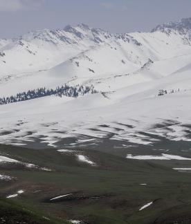 Snow on Cold Mountain 9