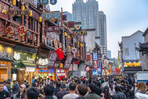 Urban life during festivals 13